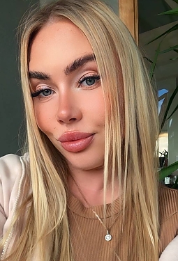 Alyona, 33 y.o. from Kyiv, Ukraine