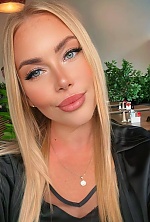 Ukrainian mail order bride Alyona from Kyiv with blonde hair and green eye color - image 3