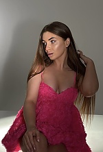 Ukrainian mail order bride Lyzaveta from Kyiv with auburn hair and blue eye color - image 2