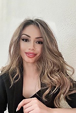 Ukrainian mail order bride Tetiana from Poltava with black hair and brown eye color - image 10