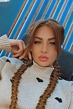 Ukrainian mail order bride Iryna from Kropivnitskiy with light brown hair and green eye color - image 8