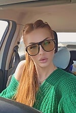 Ukrainian mail order bride Iryna from Kropivnitskiy with light brown hair and green eye color - image 12
