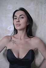 Ukrainian mail order bride Iryna from Kyiv with black hair and brown eye color - image 2