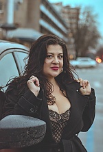 Ukrainian mail order bride Anna from Odesa with brunette hair and brown eye color - image 5