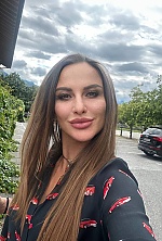 Ukrainian mail order bride Mariia from Kharkiv with brunette hair and brown eye color - image 5