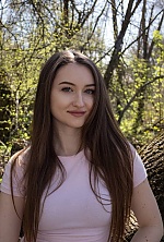 Ukrainian mail order bride Nadiya from Kryvyi Rih with light brown hair and blue eye color - image 3