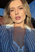 Ukrainian mail order bride Angelina from Kyiv with light brown hair and green eye color - image 7