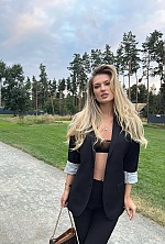 Ukrainian mail order bride Angelina from Kyiv with light brown hair and green eye color - image 5