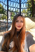 Ukrainian mail order bride Yuliia from Rozdilna with light brown hair and green eye color - image 8