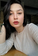 Ukrainian mail order bride Oleksandra from Mykolayiv with light brown hair and green eye color - image 5