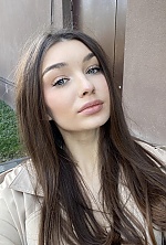 Ukrainian mail order bride Yuliia from Kyiv with light brown hair and grey eye color - image 9
