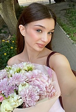 Ukrainian mail order bride Yuliia from Kyiv with light brown hair and grey eye color - image 5