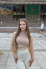 Ukrainian mail order bride Hanna from Kharkiv with light brown hair and brown eye color - image 20