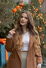 Ukrainian mail order bride Hanna from Kharkiv with light brown hair and brown eye color - image 15
