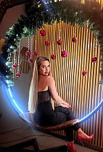 Ukrainian mail order bride Alina from Mykolayiv with blonde hair and green eye color - image 2