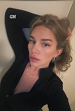 Ukrainian mail order bride Yana from Mannheim with blonde hair and grey eye color - image 5
