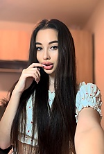 Ukrainian mail order bride Daria from Kyiv with light brown hair and brown eye color - image 11