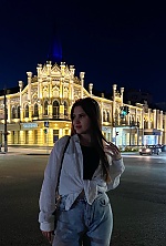Ukrainian mail order bride Viktoriia from Gdansk with light brown hair and brown eye color - image 10