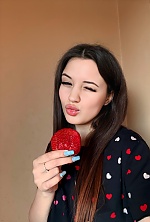 Ukrainian mail order bride Viktoriia from Gdansk with light brown hair and brown eye color - image 16