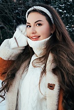 Ukrainian mail order bride Anna from Ternopil with light brown hair and hazel eye color - image 7