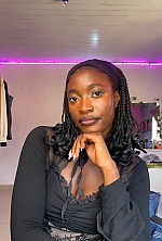 Ukrainian mail order bride Sadiye from Abuja with black hair and brown eye color - image 10