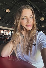 Ukrainian mail order bride Anastasia from Herzliya with light brown hair and green eye color - image 8