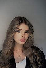 Ukrainian mail order bride Alissa from Limassol with blonde hair and green eye color - image 9