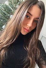 Ukrainian mail order bride Viktoriia from Los Angeles with brunette hair and brown eye color - image 2
