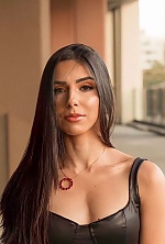 Ukrainian mail order bride Pamela from Rio de Janeiro with light brown hair and brown eye color - image 9