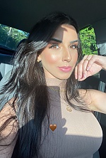 Ukrainian mail order bride Pamela from Rio de Janeiro with light brown hair and brown eye color - image 2