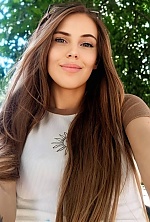 Ukrainian mail order bride Maryna from Chernihiv with light brown hair and green eye color - image 2