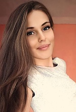 Ukrainian mail order bride Maryna from Chernihiv with light brown hair and green eye color - image 4