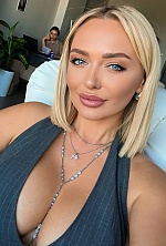 Ukrainian mail order bride Elizaveta from Kyiv with light brown hair and grey eye color - image 4