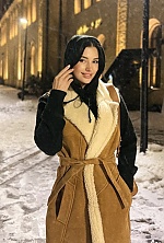 Ukrainian mail order bride Anzhela from Vienna with brunette hair and brown eye color - image 2