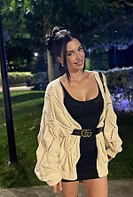 Ukrainian mail order bride Anzhela from Vienna with brunette hair and brown eye color - image 11