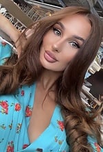 Ukrainian mail order bride Anastasiya from Kyiv with brunette hair and green eye color - image 7