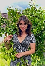 Ukrainian mail order bride Anna from Los Angeles with light brown hair and grey eye color - image 5