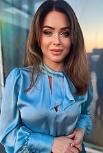 Ukrainian mail order bride Anna from Kyiv with light brown hair and grey eye color - image 11