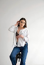 Ukrainian mail order bride Nataliia from M&uuml;nchen with brunette hair and grey eye color - image 5