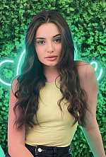 Ukrainian mail order bride Nataliia from M&uuml;nchen with brunette hair and grey eye color - image 9