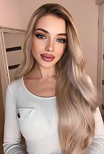 Ukrainian mail order bride Inna from Los Angeles with blonde hair and blue eye color - image 3