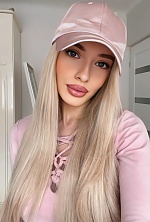 Ukrainian mail order bride Inna from Los Angeles with blonde hair and blue eye color - image 2