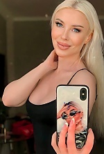 Ukrainian mail order bride Irina from Odesa with blonde hair and blue eye color - image 4