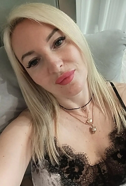 Svitlana, 48 y.o. from Lviv, Ukraine