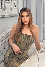 Ukrainian mail order bride Samantha from London with blonde hair and brown eye color - image 2