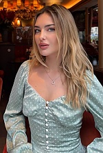 Ukrainian mail order bride Victoria from Kyiv with light brown hair and green eye color - image 7