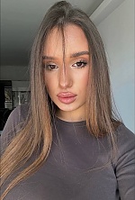 Ukrainian mail order bride Maria from Warsaw with light brown hair and brown eye color - image 6
