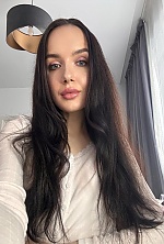 Ukrainian mail order bride Valentina from Odesa with brunette hair and blue eye color - image 6