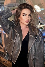 Ukrainian mail order bride Mariia from Kyiv with blonde hair and green eye color - image 4