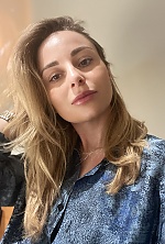 Ukrainian mail order bride Kristina from Boston with light brown hair and brown eye color - image 2